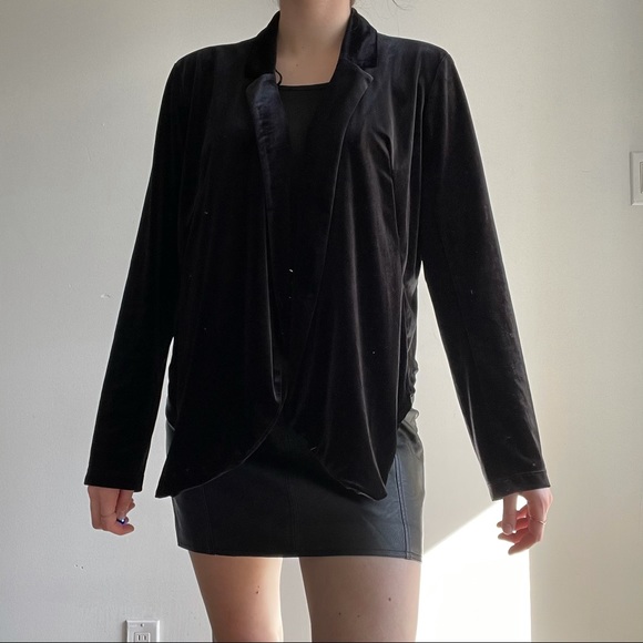 Black velvet blazer, SUZY SHIER - Picture 2 of 9